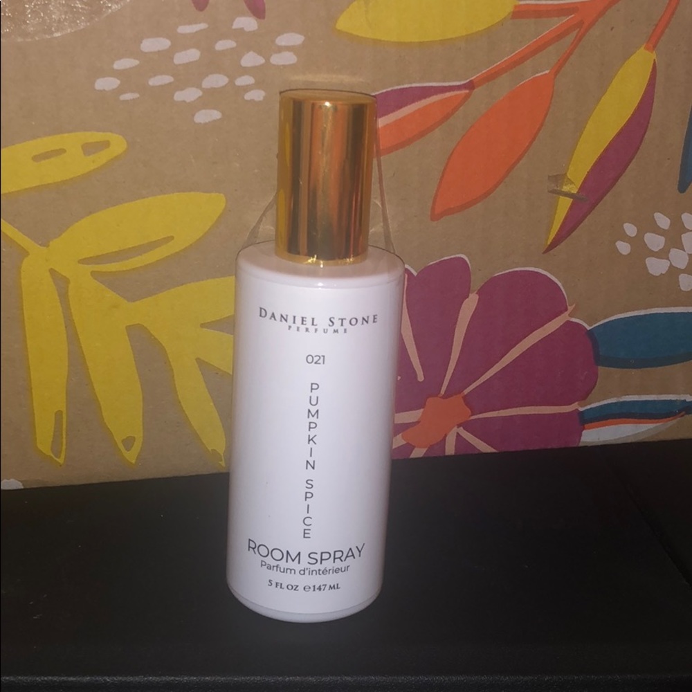 Daniel Stone Room Spray- Pumpkin Spice